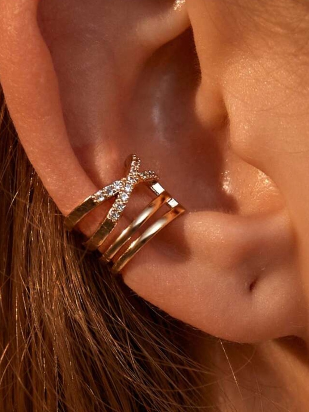 Crisscross Cubic Zirconia Ear Cuff in  Gold earring designer nwt - Picture 2 of 3
